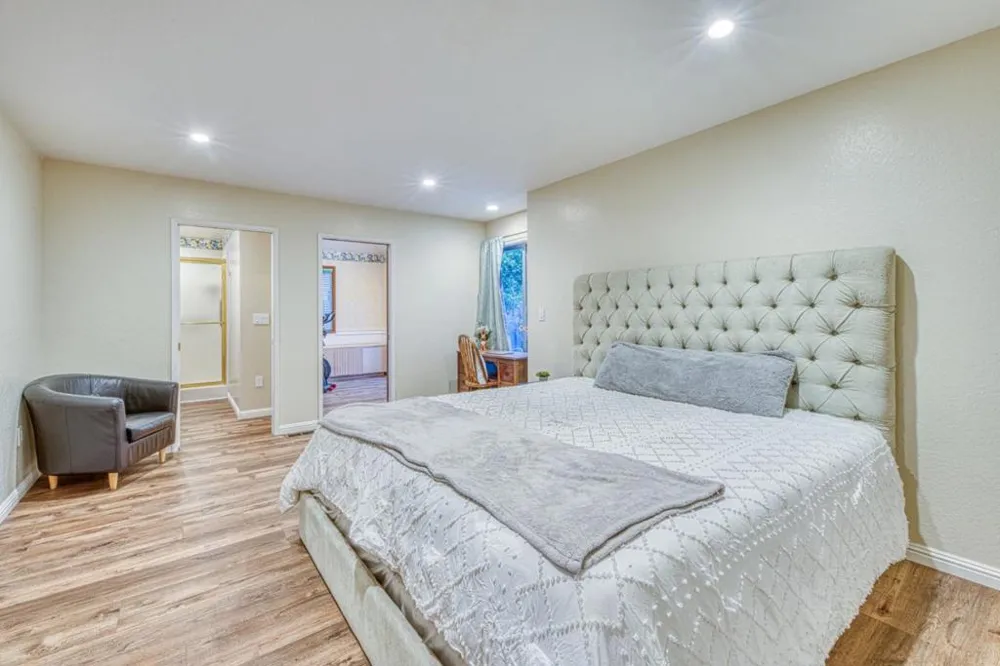 1167 Los Palos Drive Salinas, CA 93901