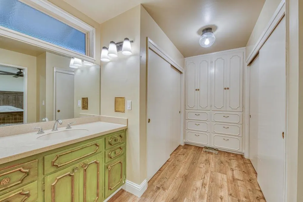 1167 Los Palos Drive Salinas, CA 93901