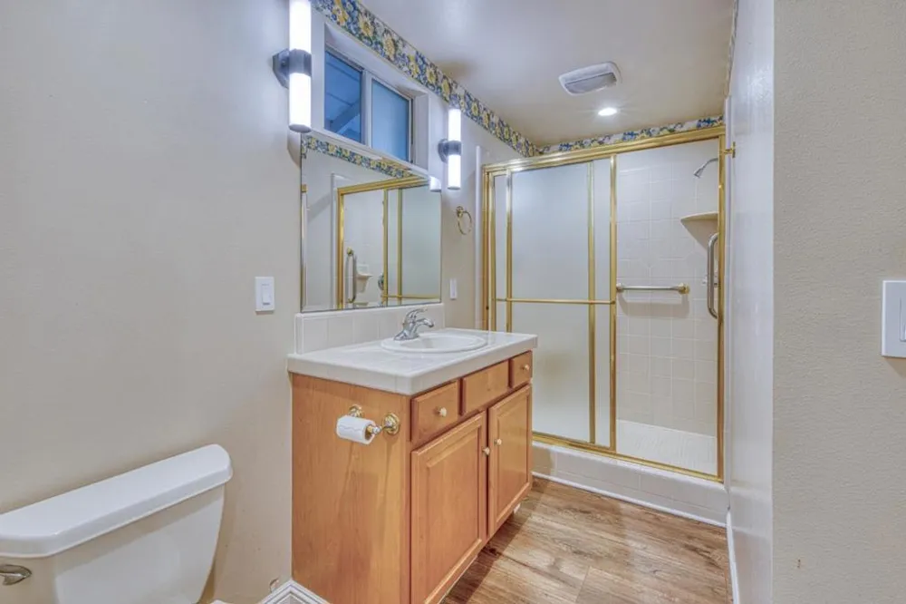 1167 Los Palos Drive Salinas, CA 93901