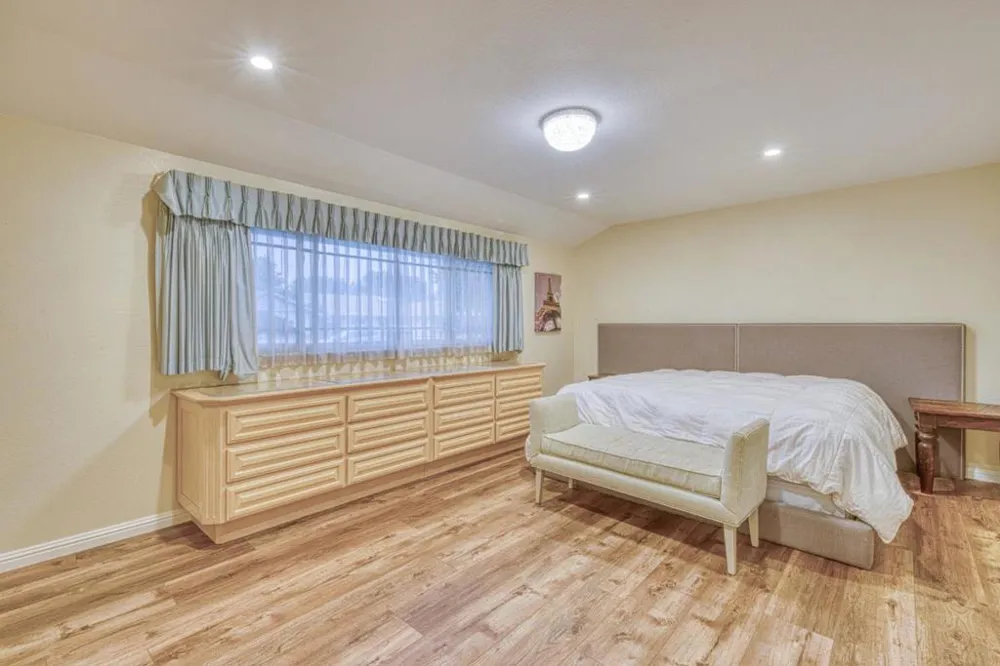 1167 Los Palos Drive Salinas, CA 93901