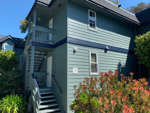 919 Capitola Avenue #40
