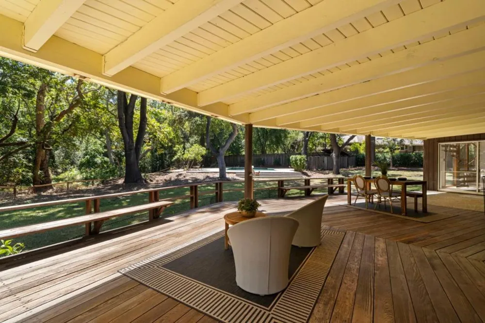 19544 Sky Oaks Way Los Gatos, CA 95030