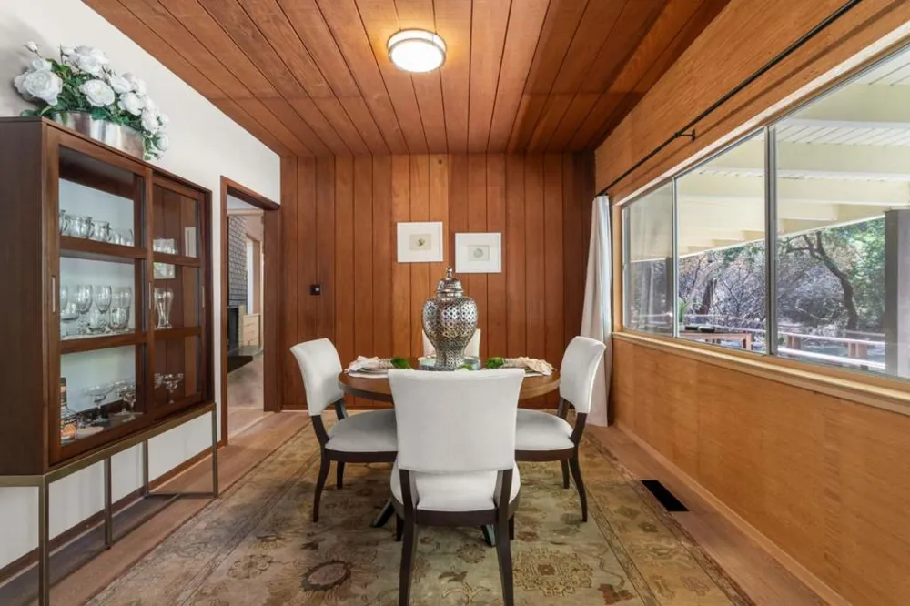 19544 Sky Oaks Way Los Gatos, CA 95030