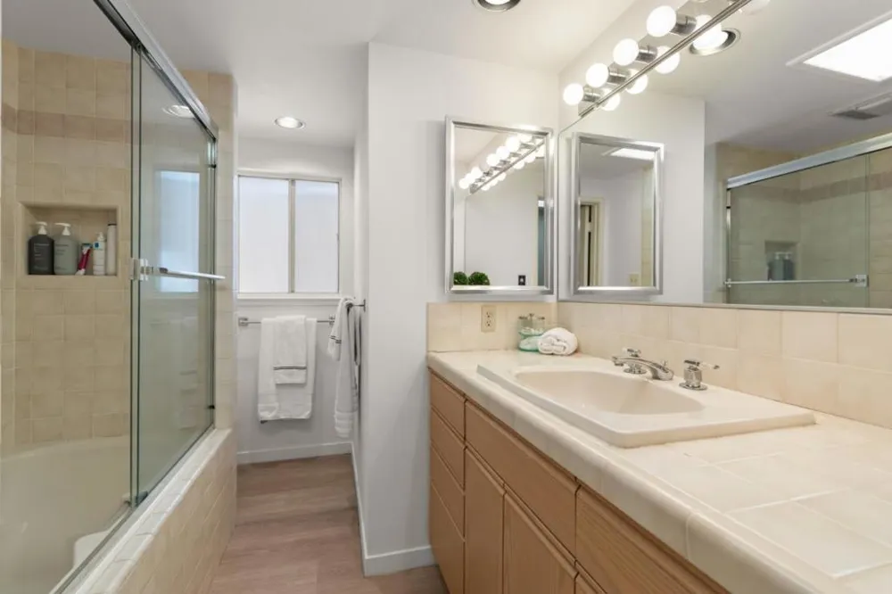19544 Sky Oaks Way Los Gatos, CA 95030