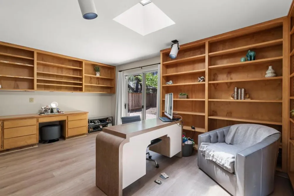 19544 Sky Oaks Way Los Gatos, CA 95030