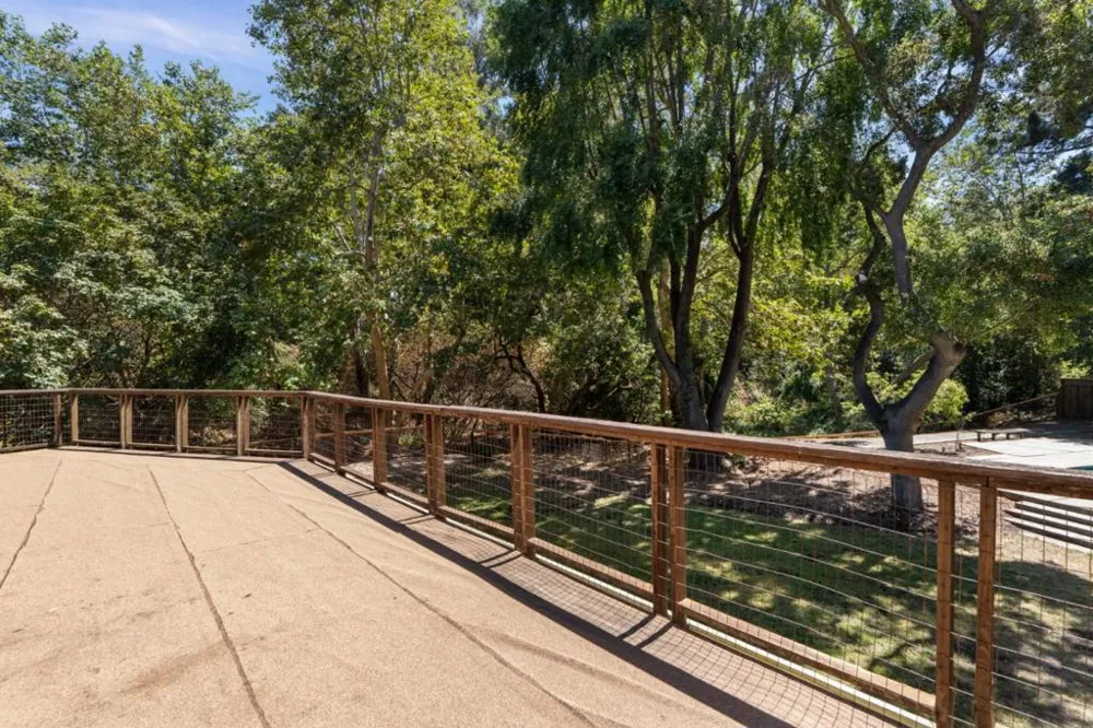 19544 Sky Oaks Way Los Gatos, CA 95030