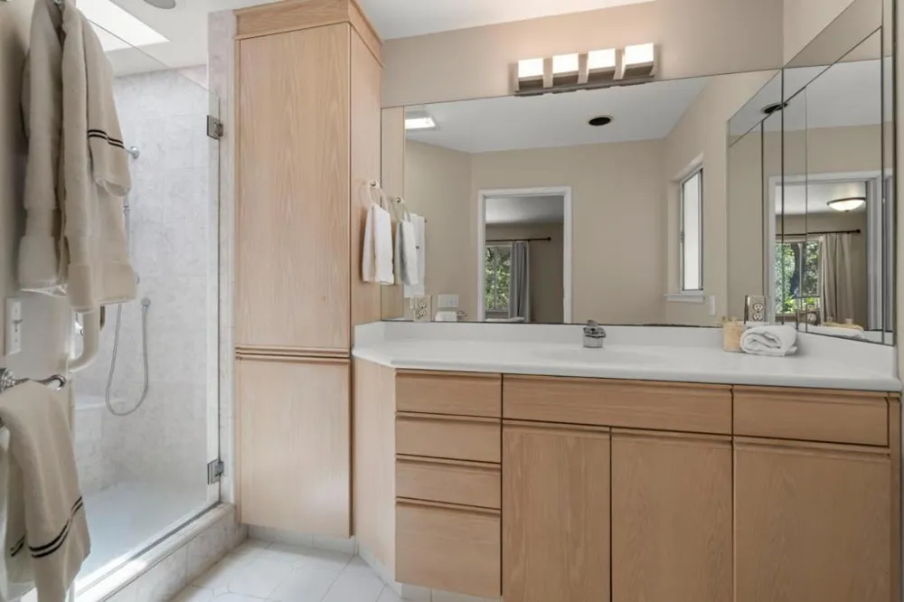 19544 Sky Oaks Way Los Gatos, CA 95030