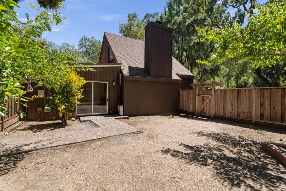 19544 Sky Oaks Way Los Gatos, CA 95030