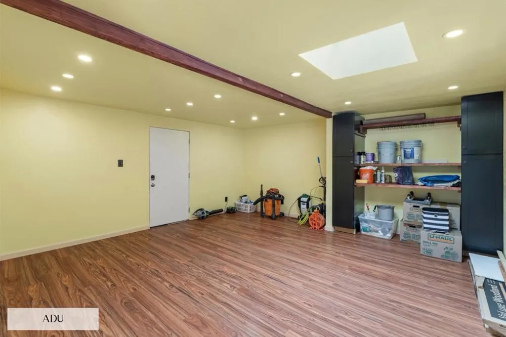 19544 Sky Oaks Way Los Gatos, CA 95030