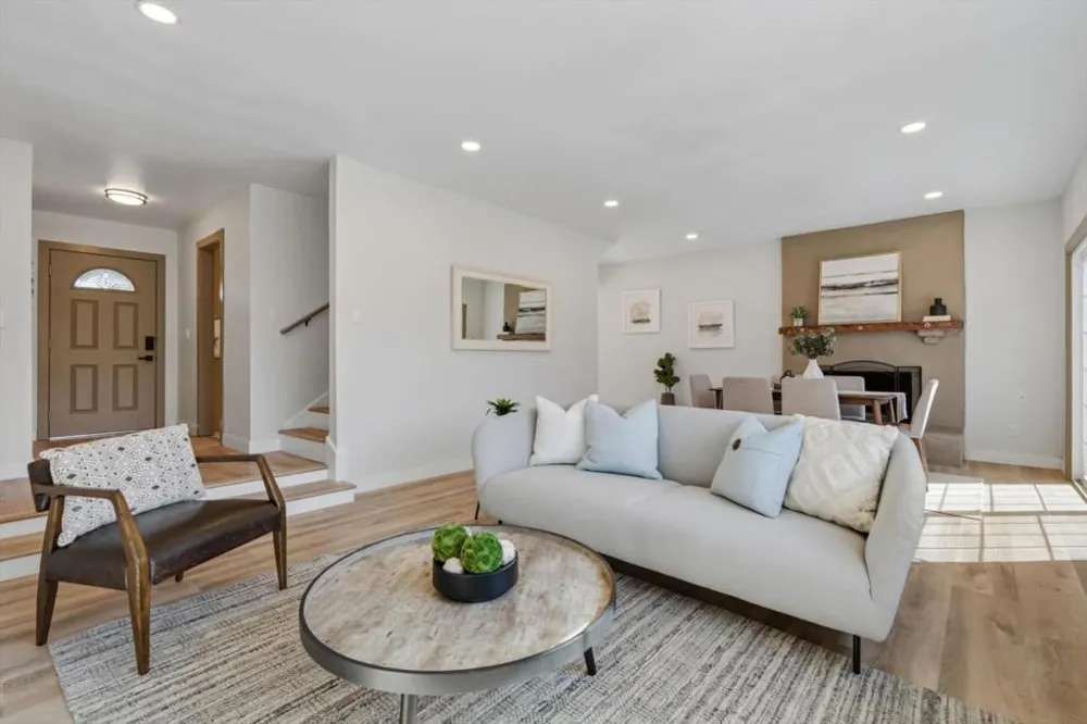 1713 Alhambra Court Petaluma, CA 94954