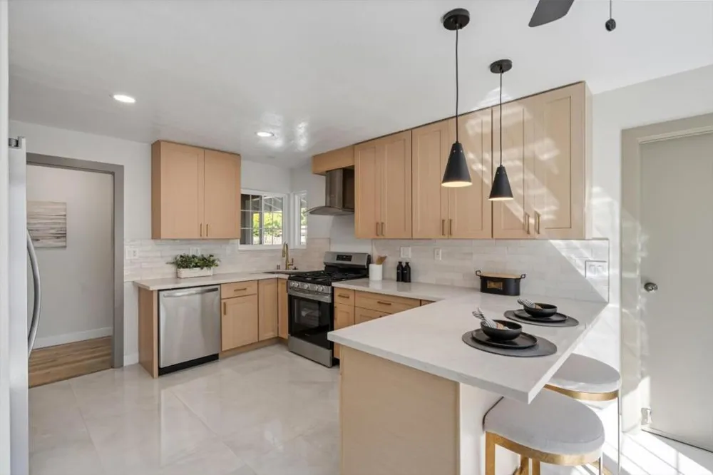 1713 Alhambra Court Petaluma, CA 94954