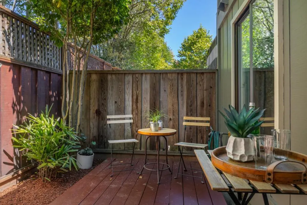 574 Spinnaker Court Santa Cruz, CA 95062