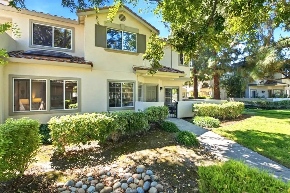 1306 Tea Rose Circle San Jose, CA 95131