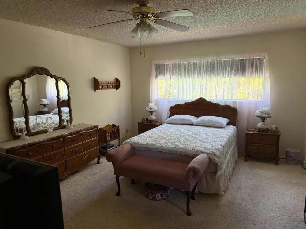 7040 Valley Forge Drive Gilroy, CA 95020
