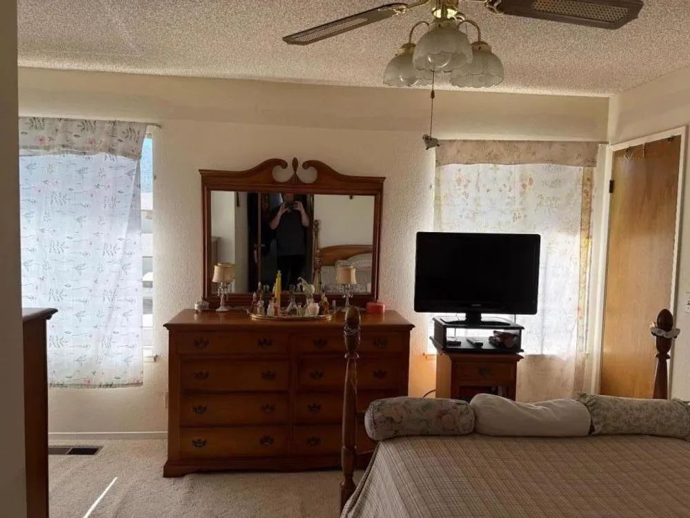 7040 Valley Forge Drive Gilroy, CA 95020