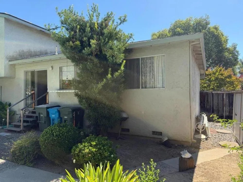 7040 Valley Forge Drive Gilroy, CA 95020