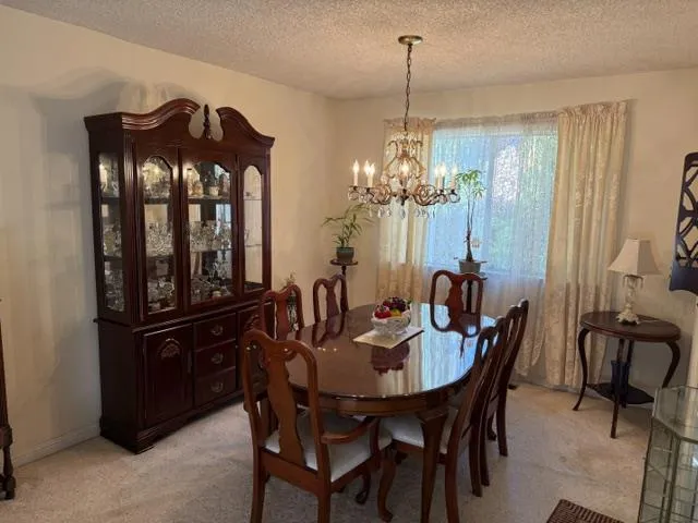 7040 Valley Forge Drive Gilroy, CA 95020