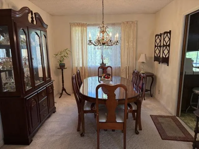7040 Valley Forge Drive Gilroy, CA 95020