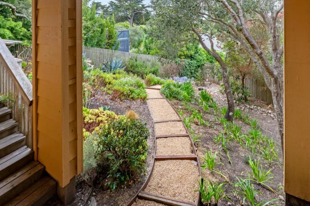 24400 S. San Luis Avenue Carmel, CA 93923