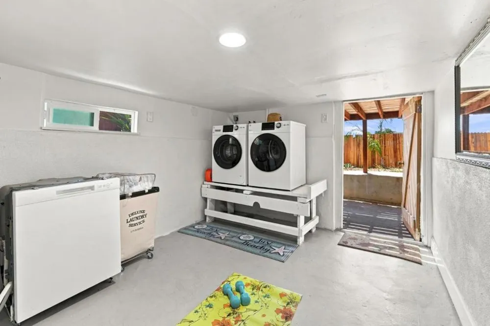 321 Hill Street Hollister, CA 95023