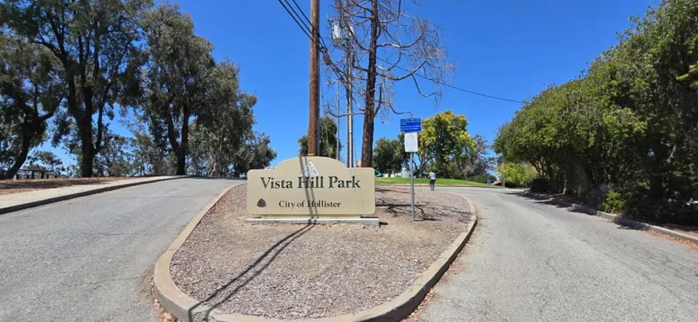 321 Hill Street Hollister, CA 95023