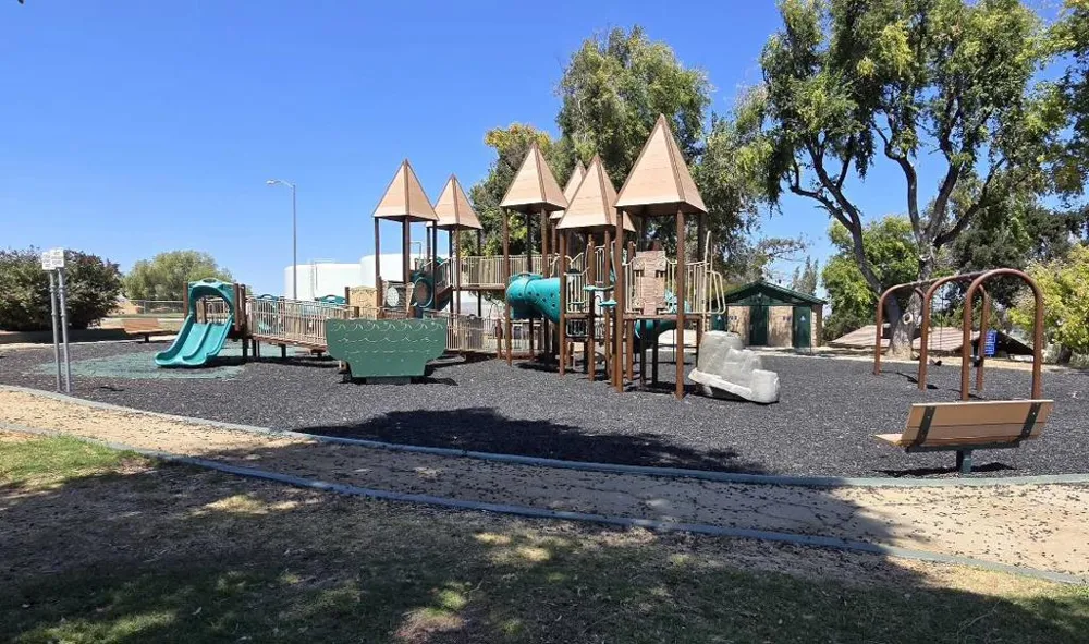321 Hill Street Hollister, CA 95023