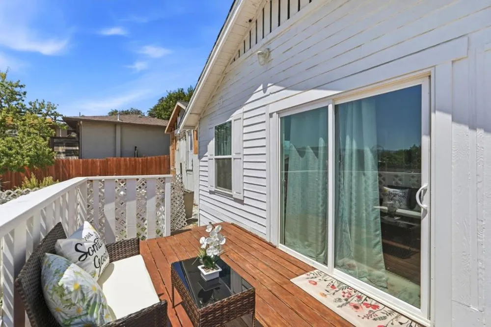 321 Hill Street Hollister, CA 95023