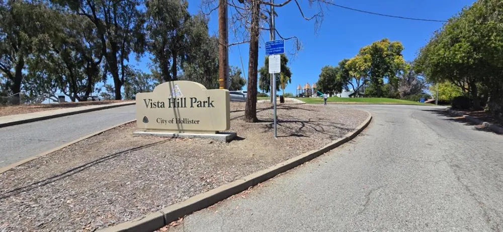 321 Hill Street Hollister, CA 95023