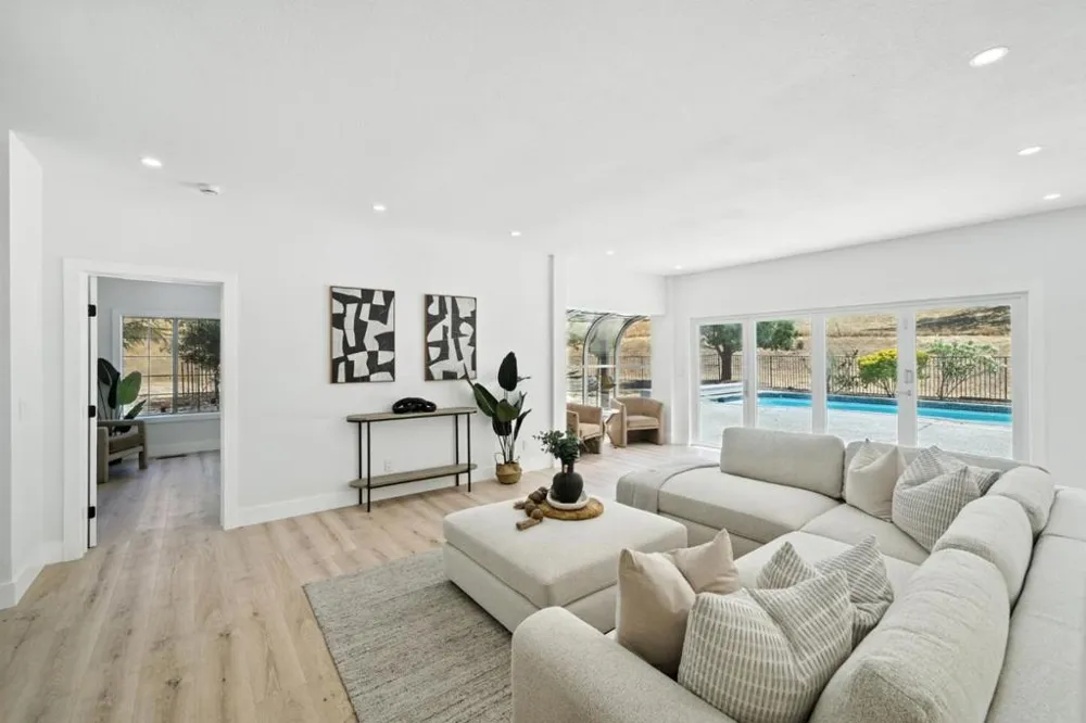 6650 Johnston Road Pleasanton, CA 94588