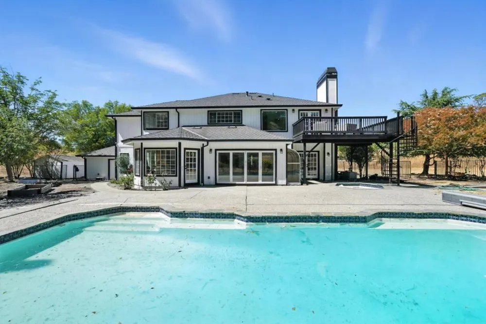 6650 Johnston Road Pleasanton, CA 94588