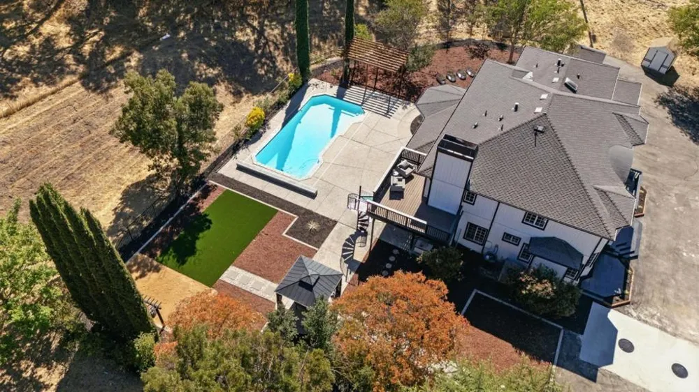6650 Johnston Road Pleasanton, CA 94588