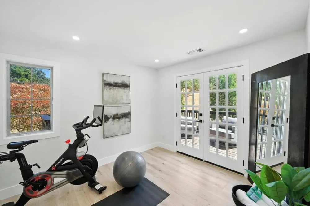 6650 Johnston Road Pleasanton, CA 94588
