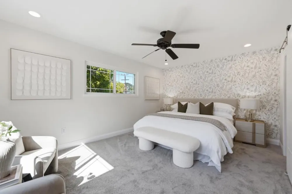 300 De Anza Avenue San Carlos, CA 94070