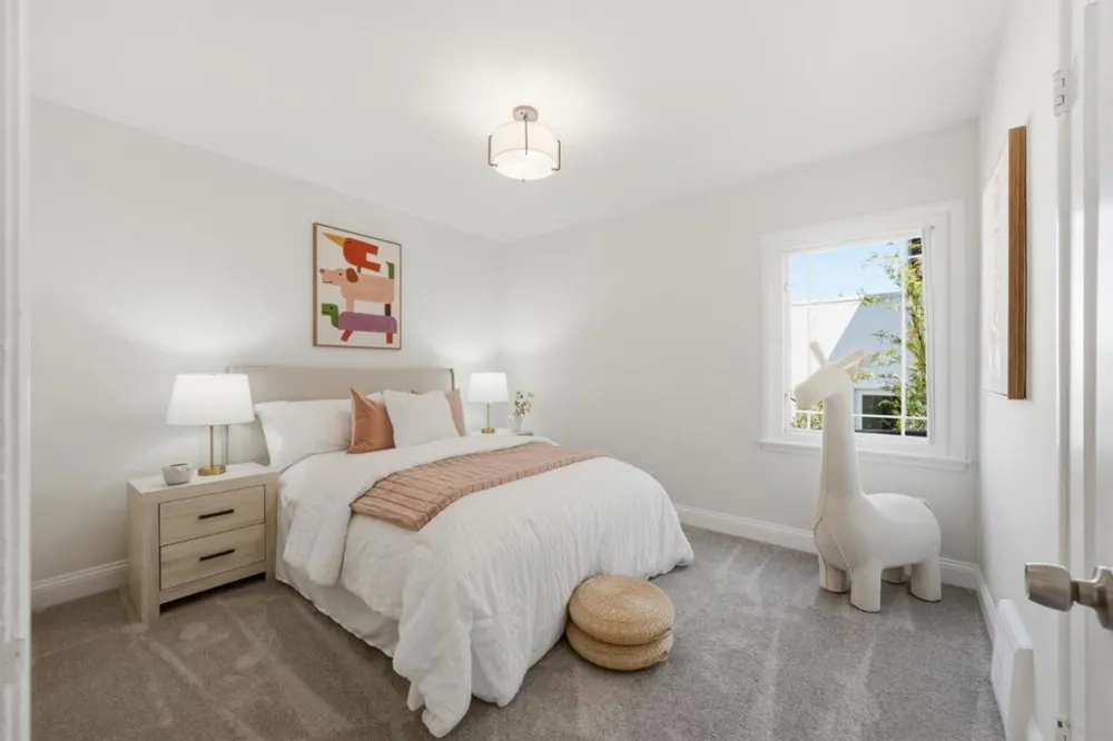 300 De Anza Avenue San Carlos, CA 94070