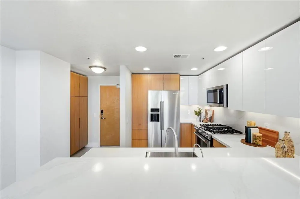20488 Stevens Creek Boulevard #1816 Cupertino, CA 95014