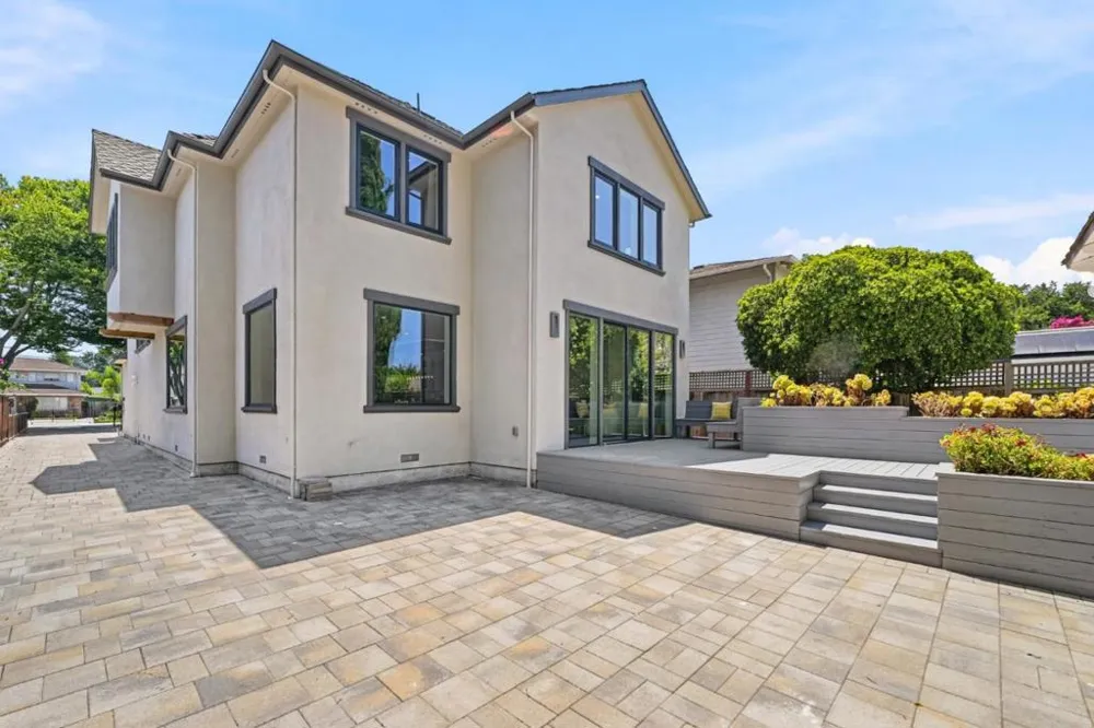 969 Franquette Avenue San Jose, CA 95125