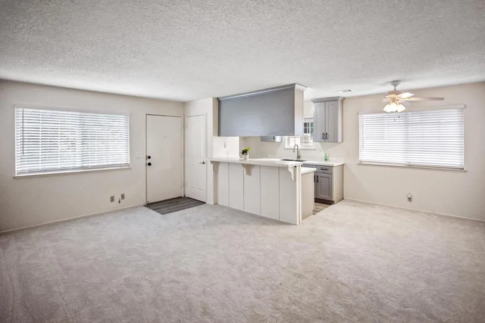 949 Gilchrist Drive #4 San Jose, CA 95133