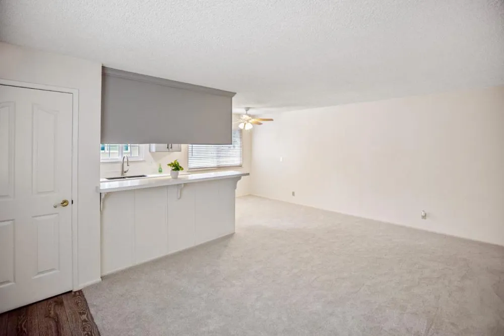 949 Gilchrist Drive #4 San Jose, CA 95133