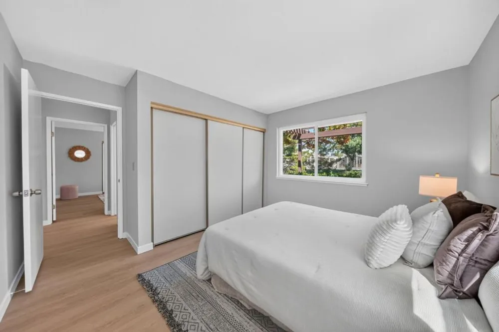 402 Sylvan Avenue Mountain View, CA 94041