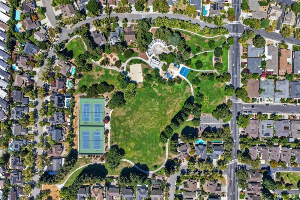 402 Sylvan Avenue Mountain View, CA 94041