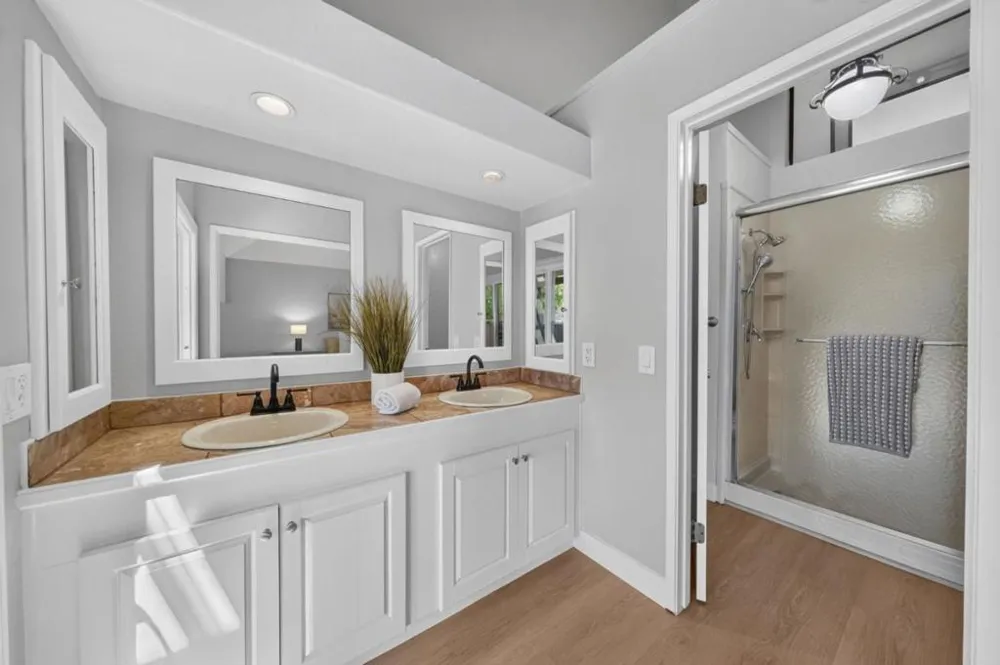 402 Sylvan Avenue Mountain View, CA 94041