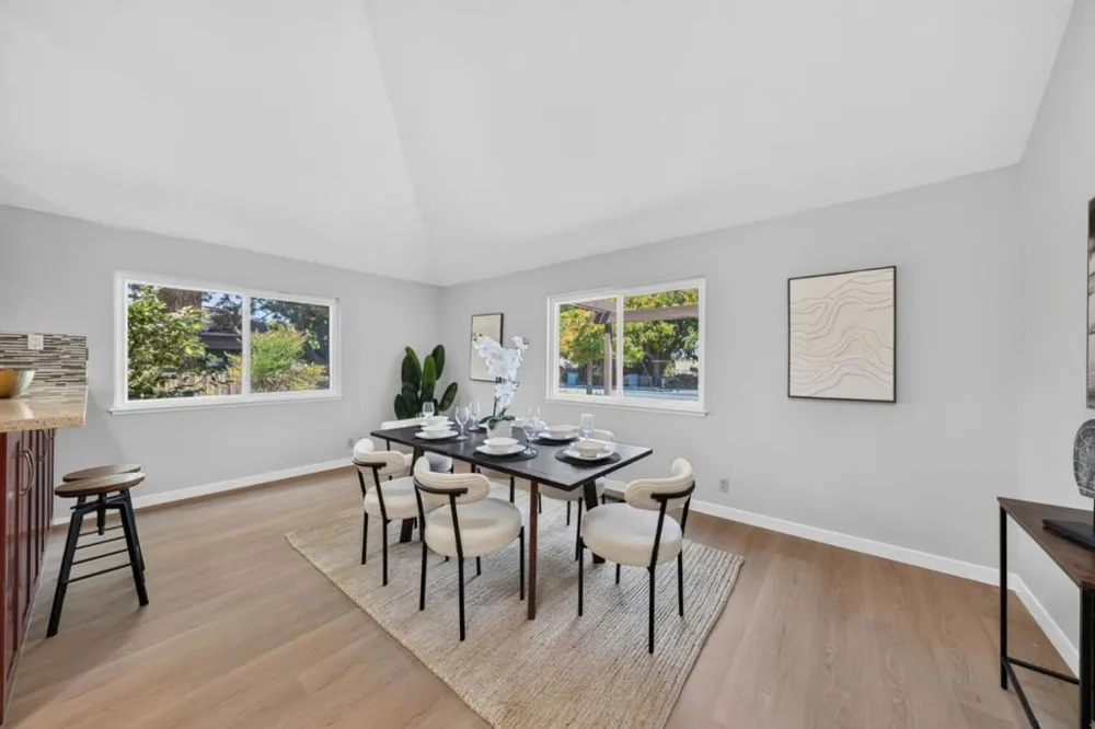 402 Sylvan Avenue Mountain View, CA 94041