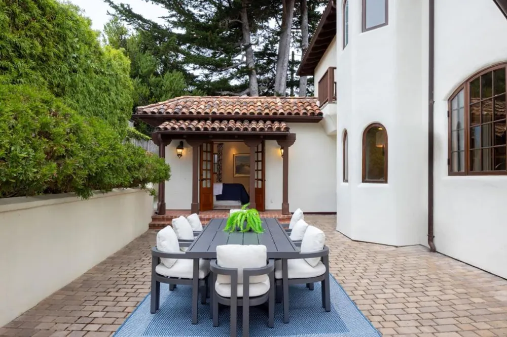 1475 Alva Lane Pebble Beach, CA 93953