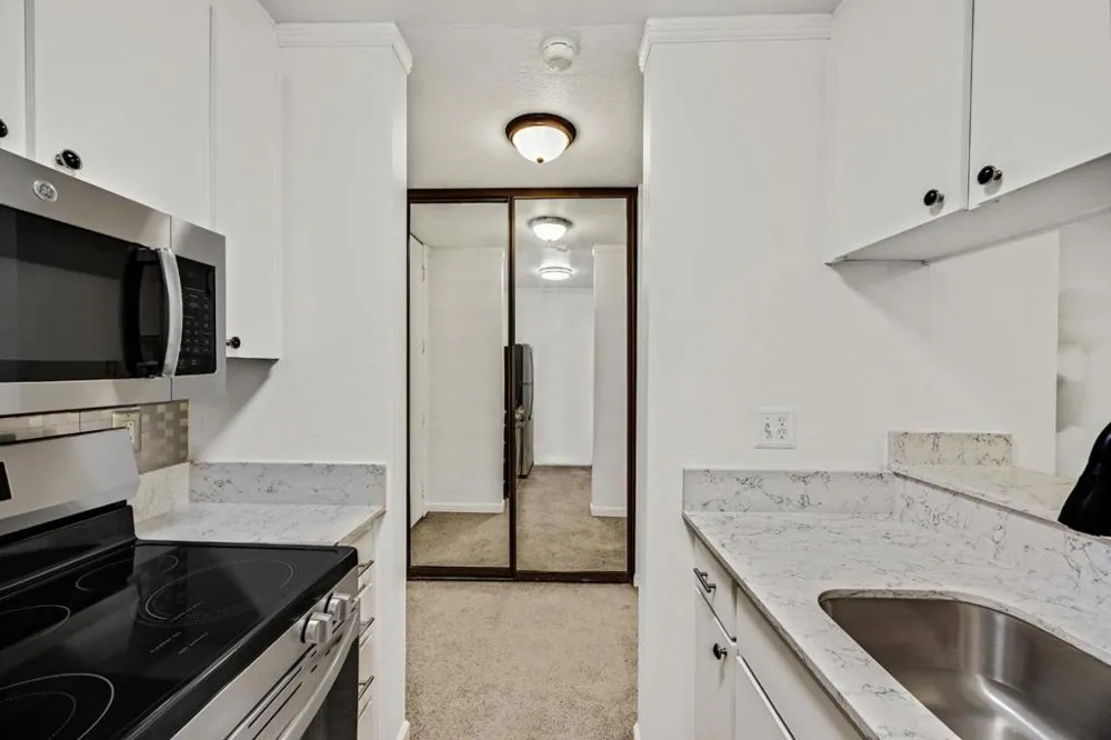 1324 Shelter Creek Lane San Bruno, CA 94066