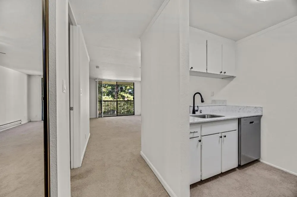 1324 Shelter Creek Lane San Bruno, CA 94066