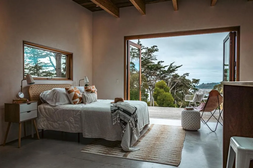 227 Lower Walden Road Carmel, CA 93923