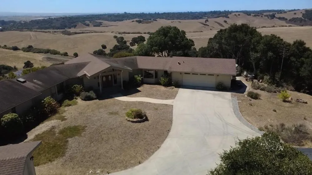 169 Old Stage Road Salinas, CA 93908