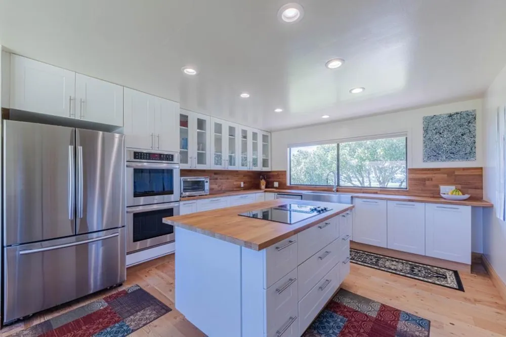 169 Old Stage Road Salinas, CA 93908