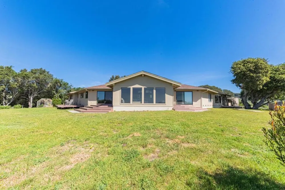 169 Old Stage Road Salinas, CA 93908