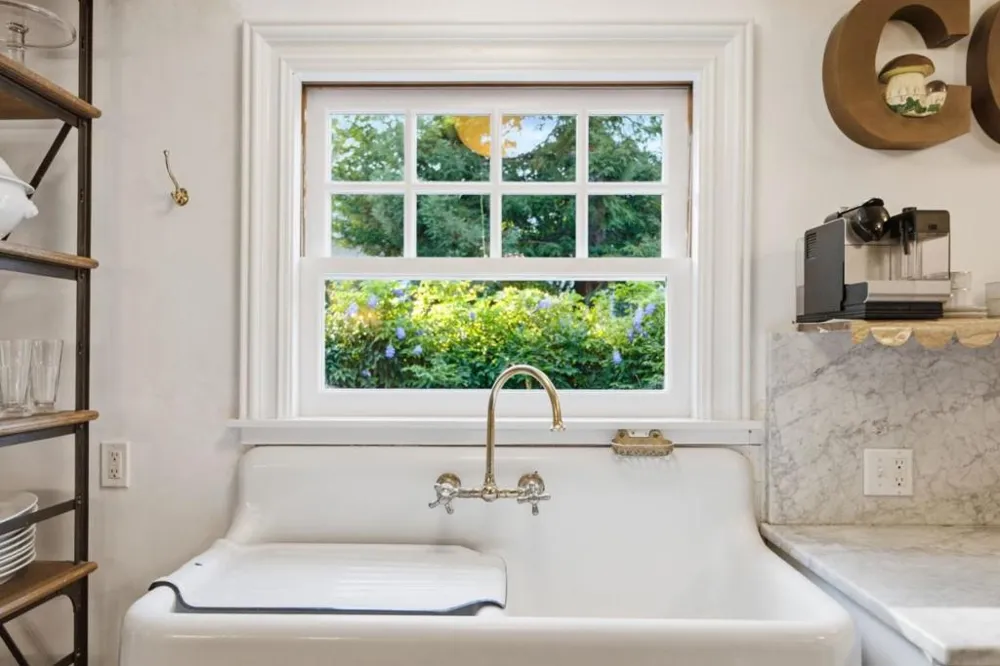 133 Russell Avenue Portola Valley, CA 94028